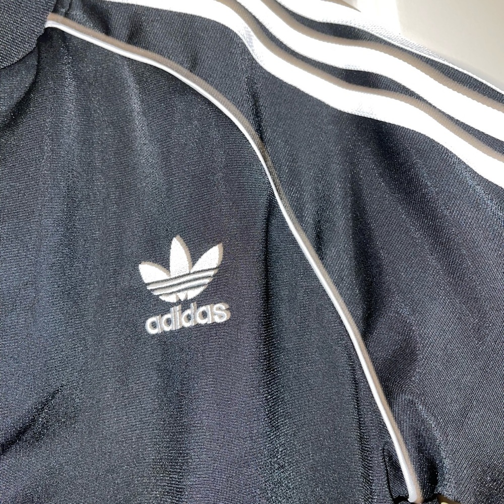Adidas classic stripe jacket 🦓 - Picture 3 of 6